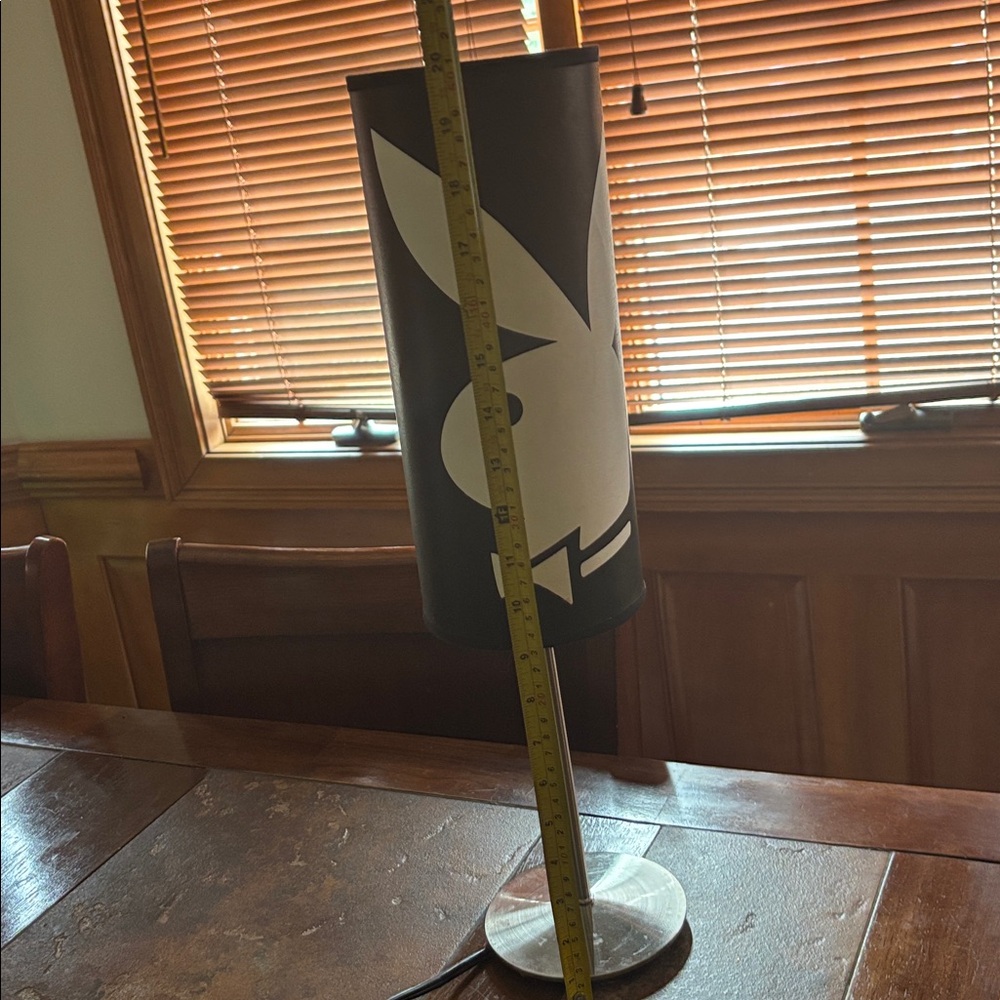 Vintage PLAYBOY Lamp! Working great!! - Picture 4 of 8
